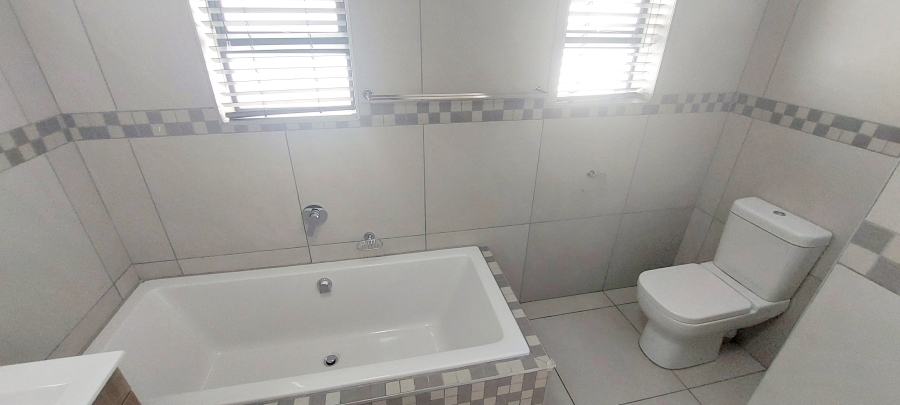 3 Bedroom Property for Sale in Blue Mountain Village Western Cape